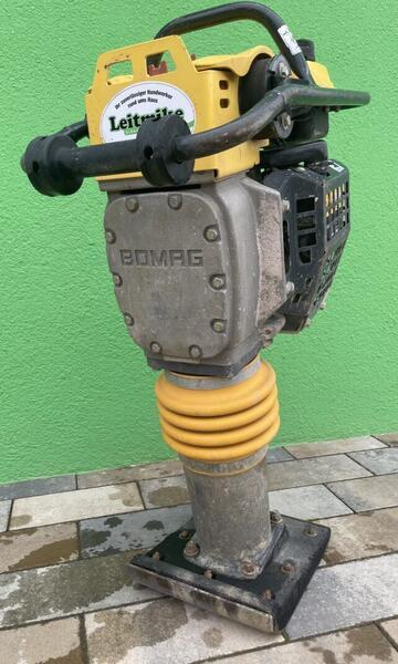 Bomag Stampfer BT65